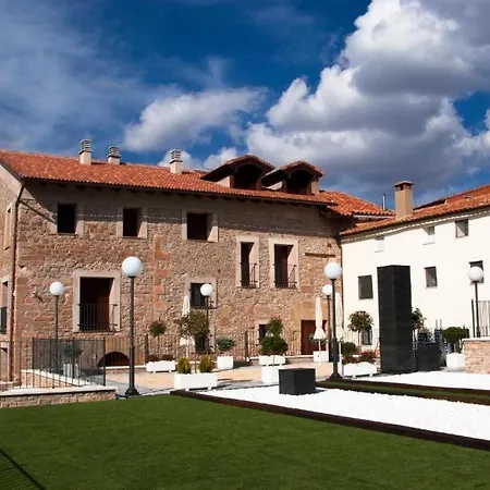 ホテル Palacio Ivan Tarin Monteagudo del Castillo